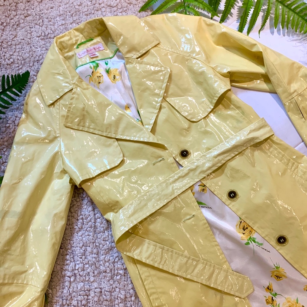 Unique Rain Trench-coat